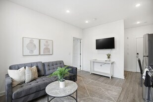 1528-30 W Girard Ave, Unit SI ID1612743P in Philadelphia, PA - Building Photo