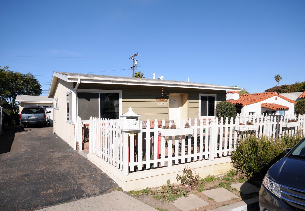 248 Avenida Cabrillo in San Clemente, CA - Building Photo