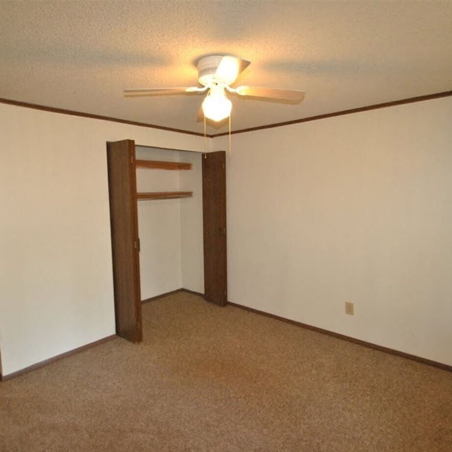 Olivewood Apartments in Sterling Heights, MI