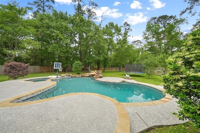 14014 Lakewood Crossing Blvd in Houston, TX - Building Photo - Building Photo