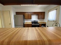 7846 Green Lawn Dr photo'