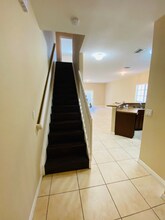 3538 NW 29th Ct in Lauderdale Lakes, FL - Building Photo - Building Photo