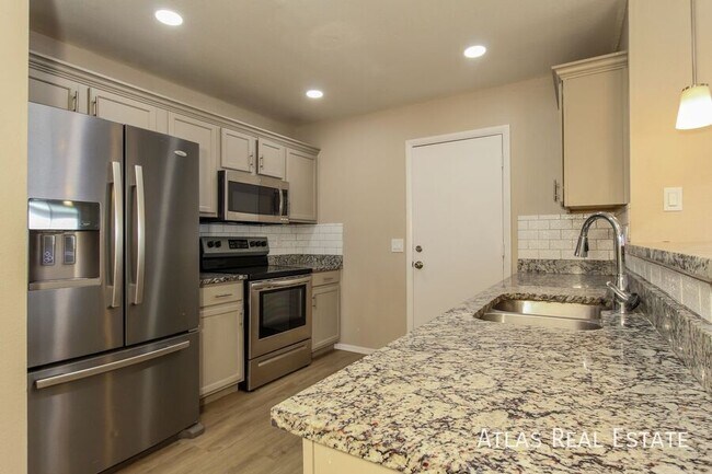 8503 W Pierson St in Phoenix, AZ - Building Photo - Building Photo
