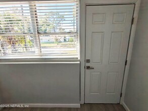 2921 Mansion Rd in Jacksonville, FL - Building Photo - Building Photo