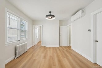 332 Locust Ave in Port Chester, NY - Building Photo - Building Photo