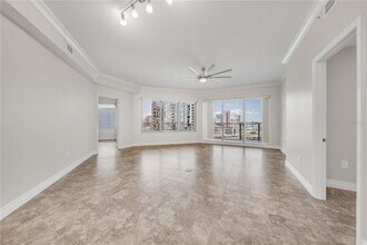 449 S 12th St, Unit 1805 in Tampa, FL - Building Photo - Building Photo