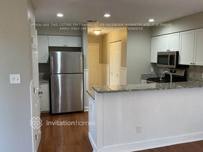 695 Shore Pl in Lithonia, GA - Building Photo - Building Photo