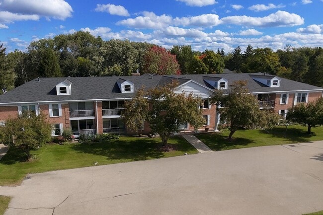 property at 937 Heritage Ct