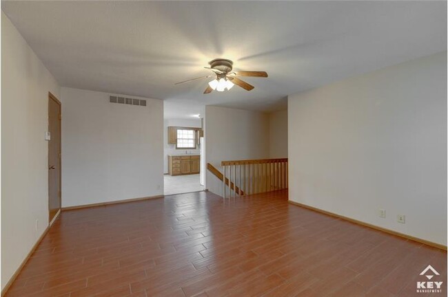 1910 N Evergreen Ln in Wichita, KS - Building Photo - Building Photo