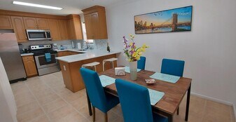 1401 W 9th St in Riviera Beach, FL - Building Photo