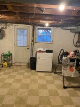 8011 Stratman Rd in Dundalk, MD - Building Photo - Building Photo