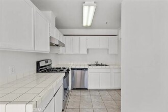 9014 Burnet Ave in North Hills, CA - Building Photo - Building Photo