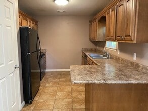 1404 S 12th St in Paragould, AR - Building Photo - Building Photo