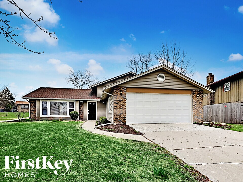 22627 Mission Dr in Richton Park, IL - Building Photo