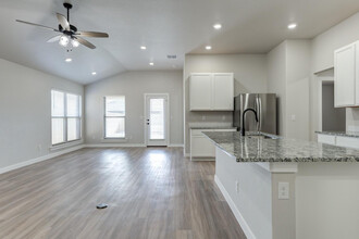 1611 132nd St in Lubbock, TX - Building Photo - Building Photo