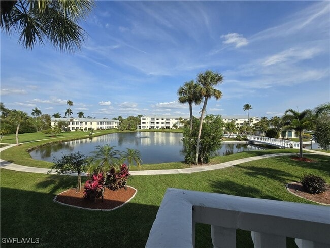 13511 Stratford Pl Cir