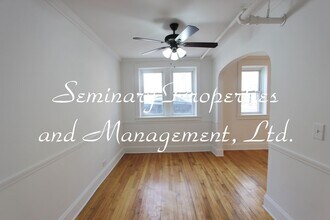 5826-28 N Ridge in Chicago, IL - Building Photo - Interior Photo