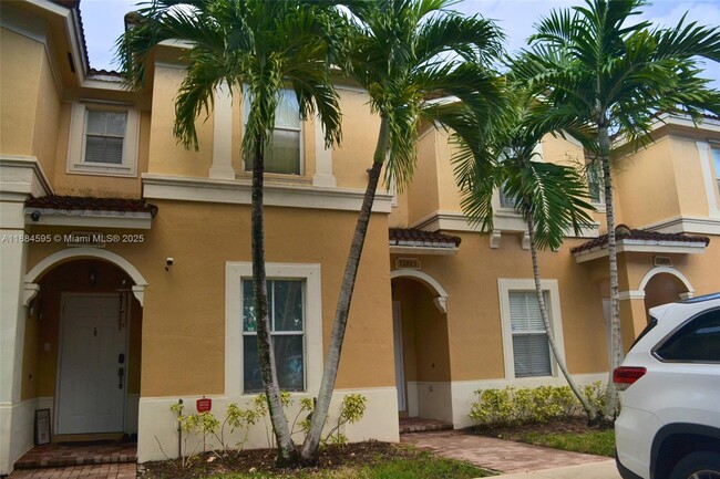 12813 SW 32nd St in Miramar, FL - Building Photo - Building Photo