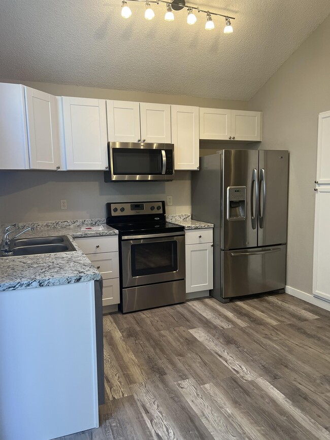 17676 E Bethany Cir in Aurora, CO - Building Photo - Building Photo