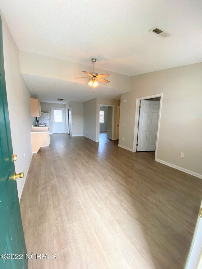 125 N Wheeless Dr-Unit -J in Nashville, NC - Building Photo - Building Photo