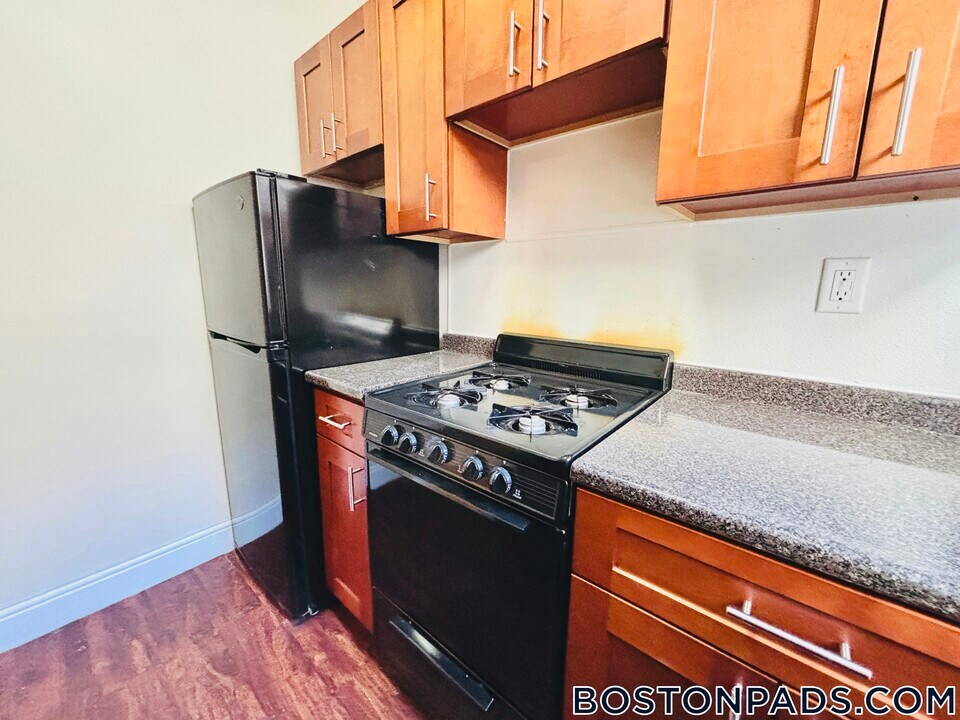 1185 Boylston St in Boston, MA - Building Photo