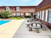 9303 Hammerly Blvd photo'