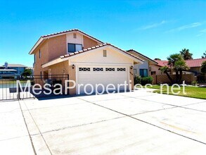 18119 Pier Dr in Victorville, CA - Building Photo - Building Photo