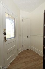 76 Western Ave in Morristown, NJ - Building Photo - Building Photo
