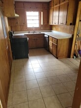 1705 Harding St in Pasadena, TX - Building Photo - Building Photo