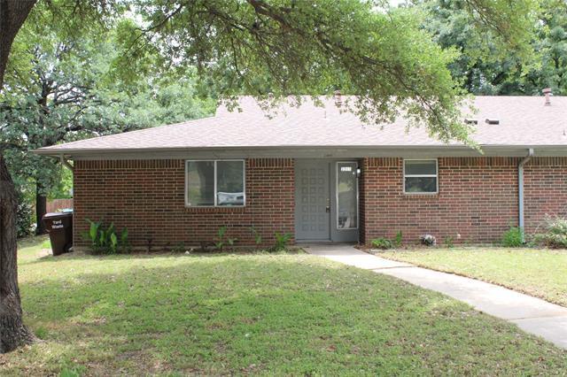 property at 2207 Canterbury Ct