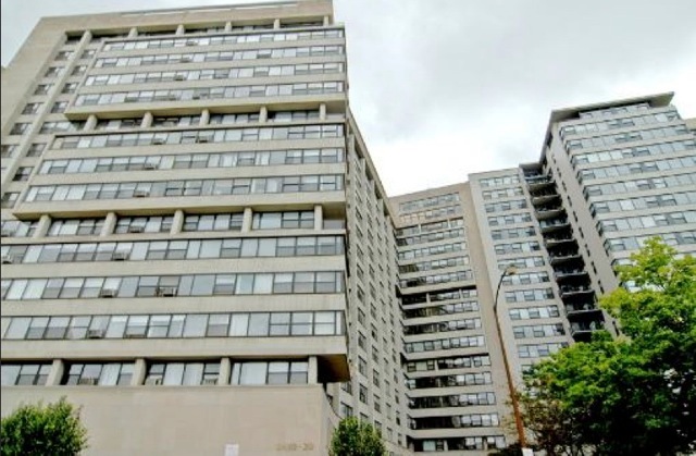 3410 N Lake Shore Dr, Unit 5G in Chicago, IL - Building Photo - Building Photo