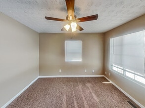 7109 E 14th St in Indianapolis, IN - Building Photo - Building Photo