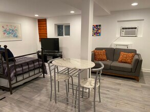 4506 Iowa Ave NW, Unit 1 in Washington, DC - Building Photo - Building Photo