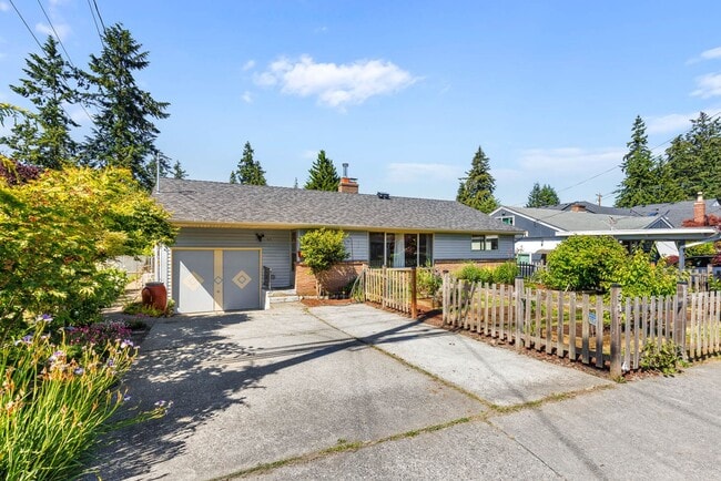 property at 517 Pecks Dr