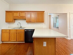 224 Lakewood Cir in Adamsville, AL - Building Photo - Building Photo