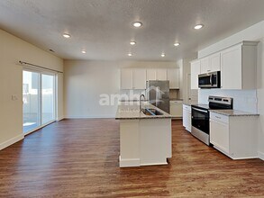 2331 E Frontier St in Eagle Mountain, UT - Building Photo - Building Photo
