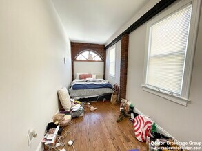 32 Sumner St in Boston, MA - Building Photo - Building Photo
