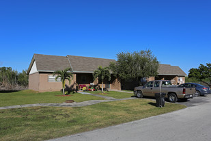 Lakeside Terrace Apartments