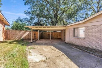 1130 Wheaton St in Memphis, TN - Building Photo - Building Photo