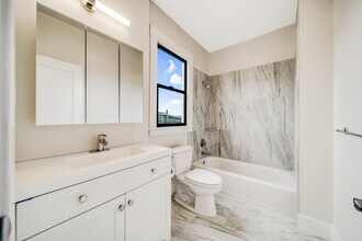 2407 25th Ave in San Francisco, CA - Building Photo - Building Photo