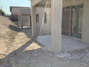 2595 McCulloch Blvd N in Lake Havasu City, AZ - Building Photo - Building Photo
