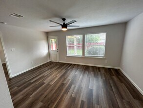 14312 Cottingham Dr in Austin, TX - Building Photo - Building Photo