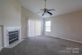 10449 Katie Creek Ct in Charlotte, NC - Building Photo - Building Photo