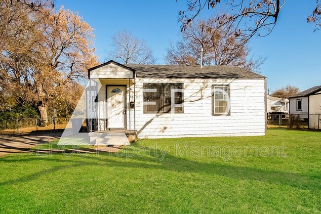 property at 2309 N Xanthus Ave