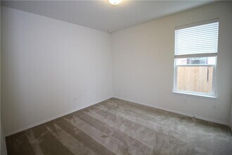 7432 Groundhog Wy in Austin, TX - Building Photo - Building Photo