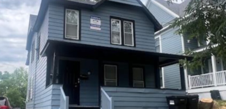 303 Lexington Ave, Unit 1 in Syracuse, NY - Building Photo