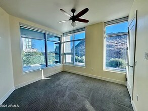 140 E Rio Salado Pkwy in Tempe, AZ - Foto de edificio - Building Photo