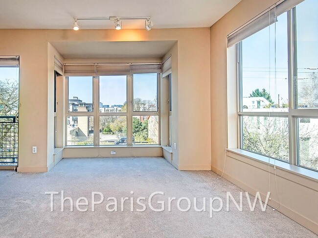 property at 1410 E Pine St