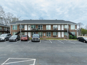 Fountain Blue Apartments in Birmingham, AL - Building Photo - Building Photo