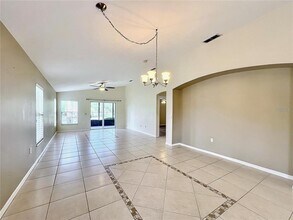 167 Bell Tower Xing W in Kissimmee, FL - Building Photo - Building Photo